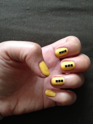 Onitsuka Tiger yellow black nail detail
